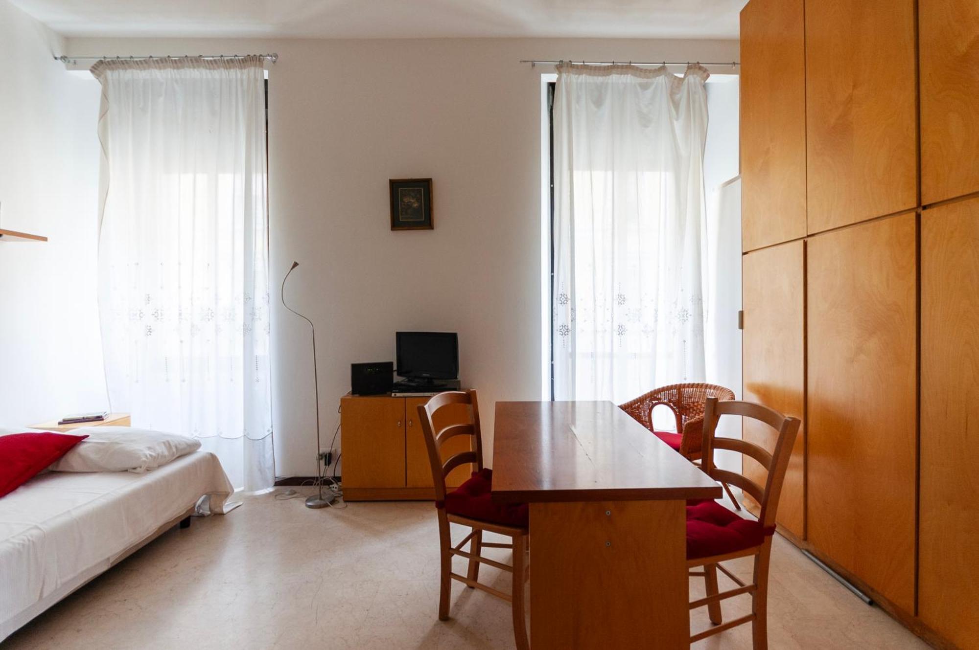 Youhosty - Lecco 11 Milano Eksteriør billede